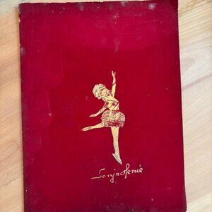 Sonya Henie Hollywood Ice Revue 1948 Souvenir Program Booklet Red Felt
